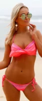 Rózsaszín XXL bikini fodorral a mellek felett